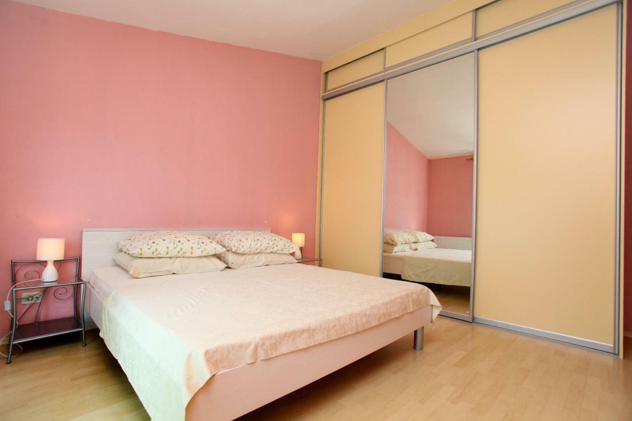 Apartman Dinka Trogir Exterior photo