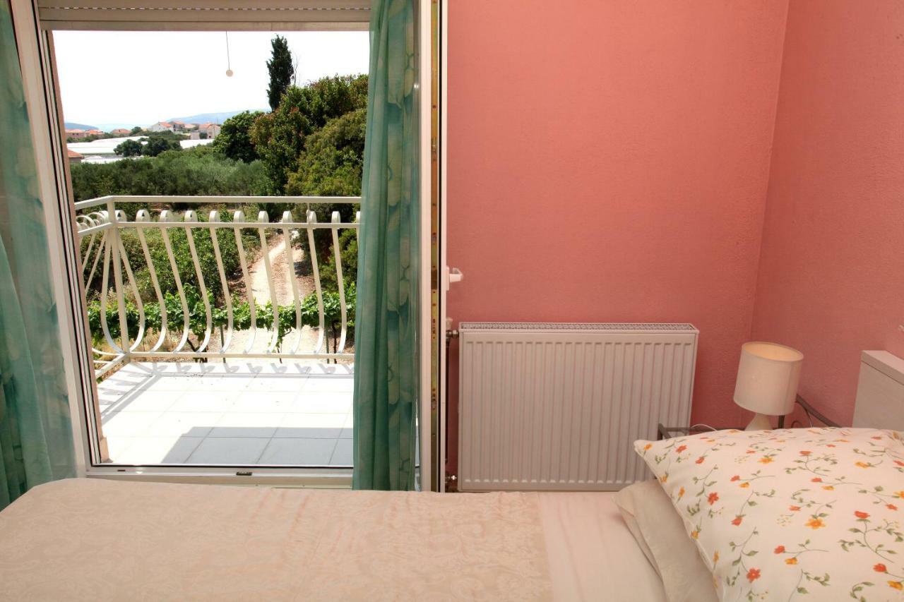 Apartman Dinka Trogir Exterior photo